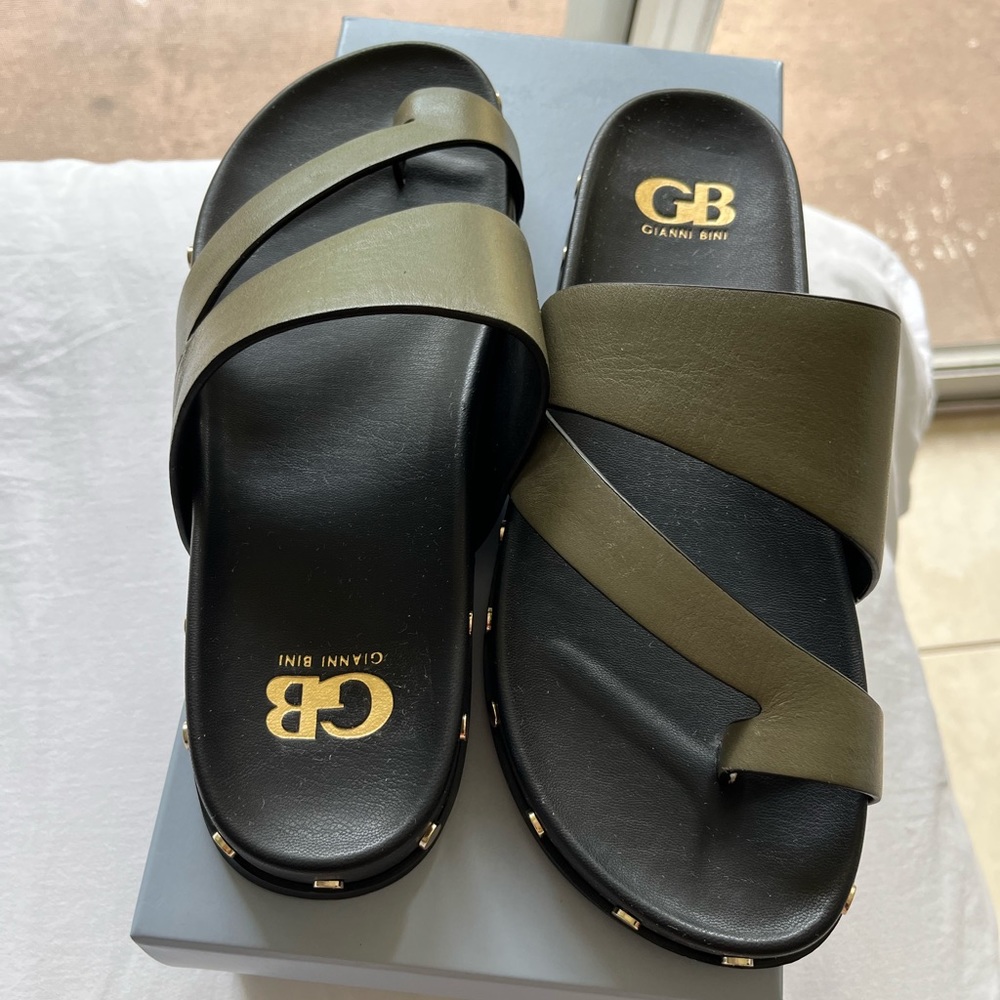 Gianni Bini GB dusty green slides